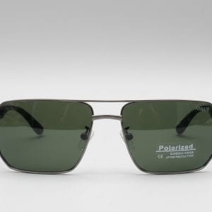 Premium Polarized Pilot Sunglasses – Ultimate Eye Protection & Style.